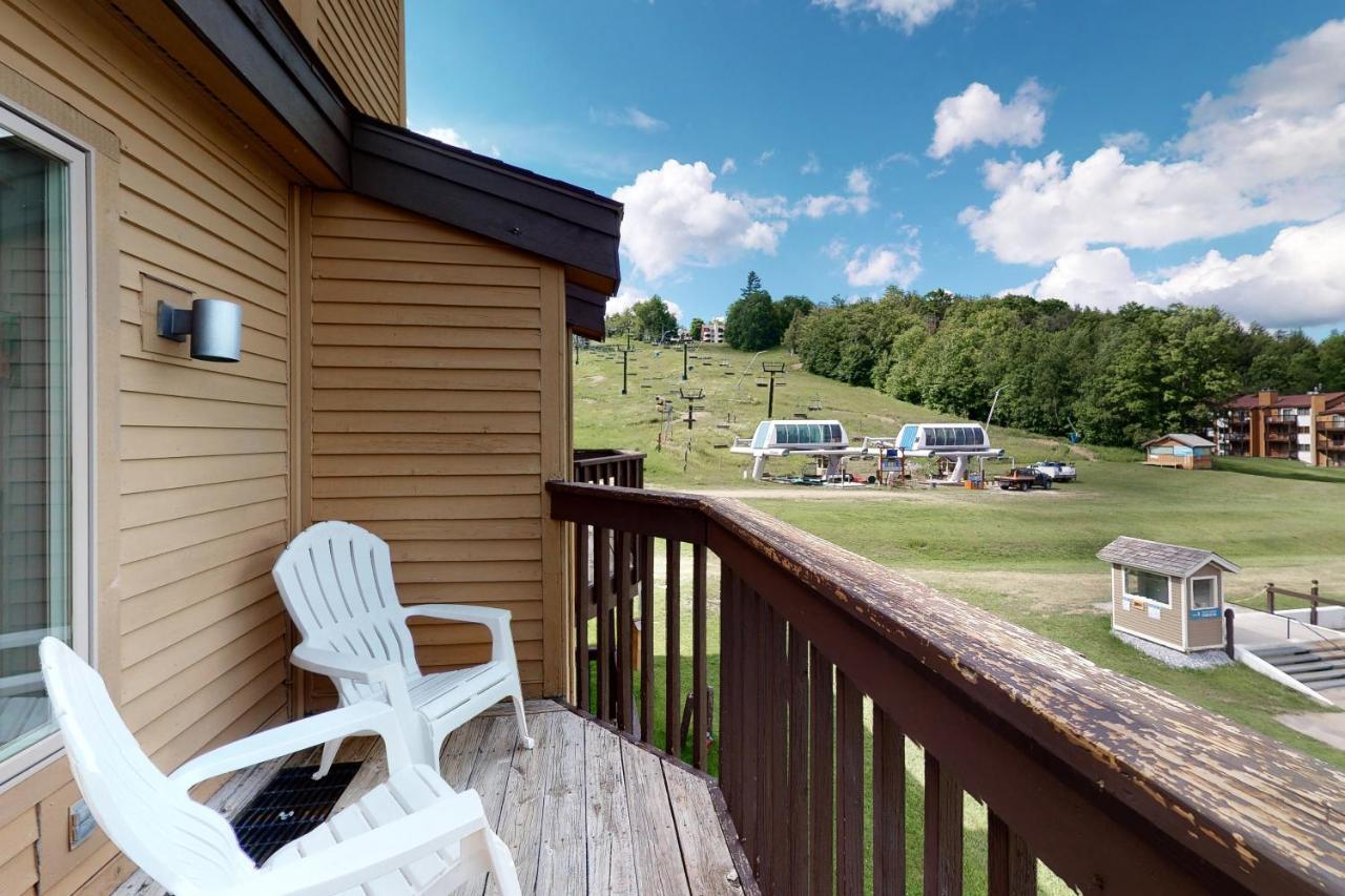 Okemo Mountain Condo Ludlow Exteriör bild
